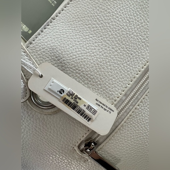 Nwt Charming Charlie Citrus Splash White Vegan Leather Tote With silver Accent - Picture 4 of 16